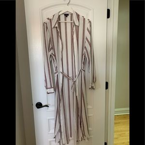 Torrid White w/ Black & Red Stripe Kimono 1x